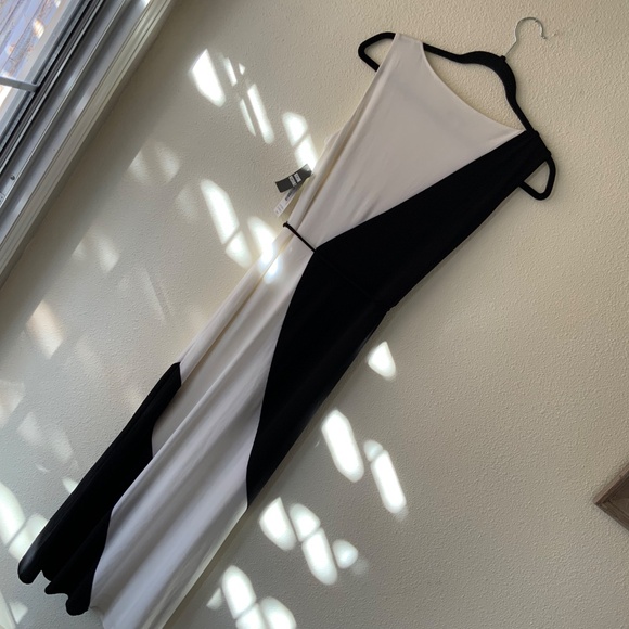 NEW! Sandra Darren Maxi Dress Black and White Size Small - Picture 5 of 10